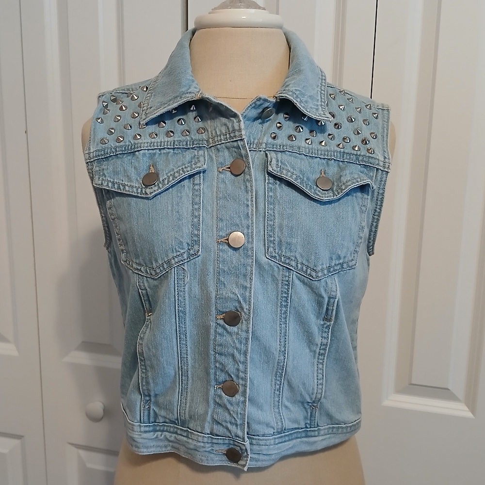 Vintage 2000's Y2K Forever 21 Studded Denim Cropped Jean Vest Large Medium